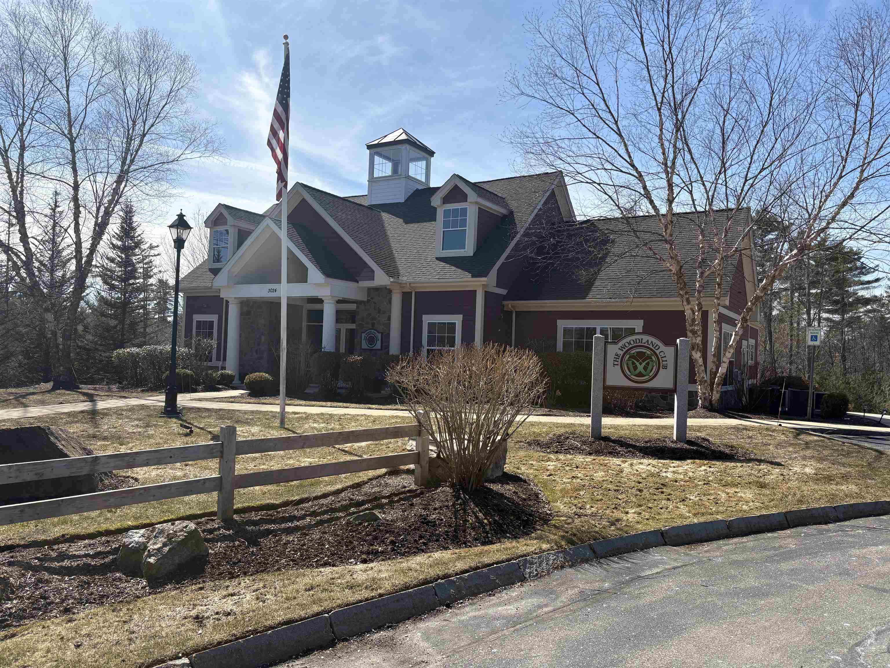 109 Woodview Way Manchester, NH 03102 - Photo 7 of 32