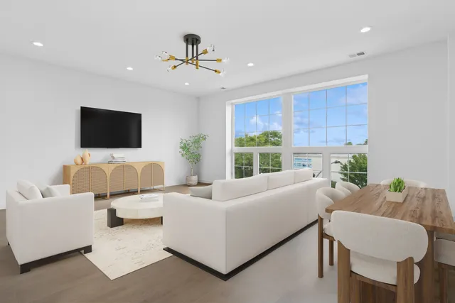 $480,000 | 5824 North Lincoln Avenue, Unit GN, Chicago, IL 60659