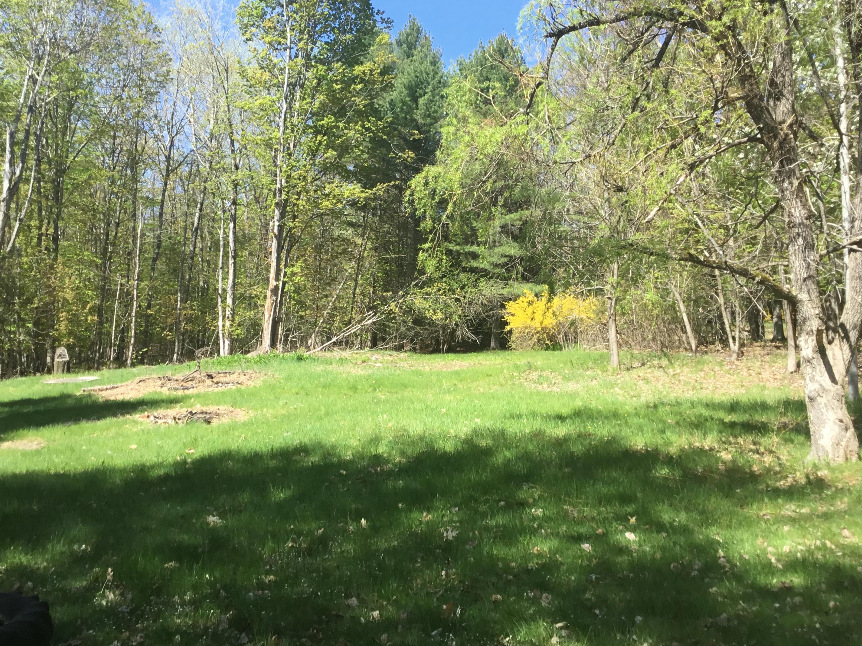 103 Hodsdon Road Pownal, ME 04069 - Photo 5 of 11 IMG_2023 (1)