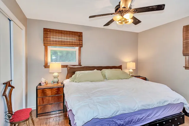 $349,900 | 8838 Oakwood Drive, Hickory Hills, IL 60457