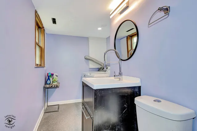 $349,900 | 8838 Oakwood Drive, Hickory Hills, IL 60457