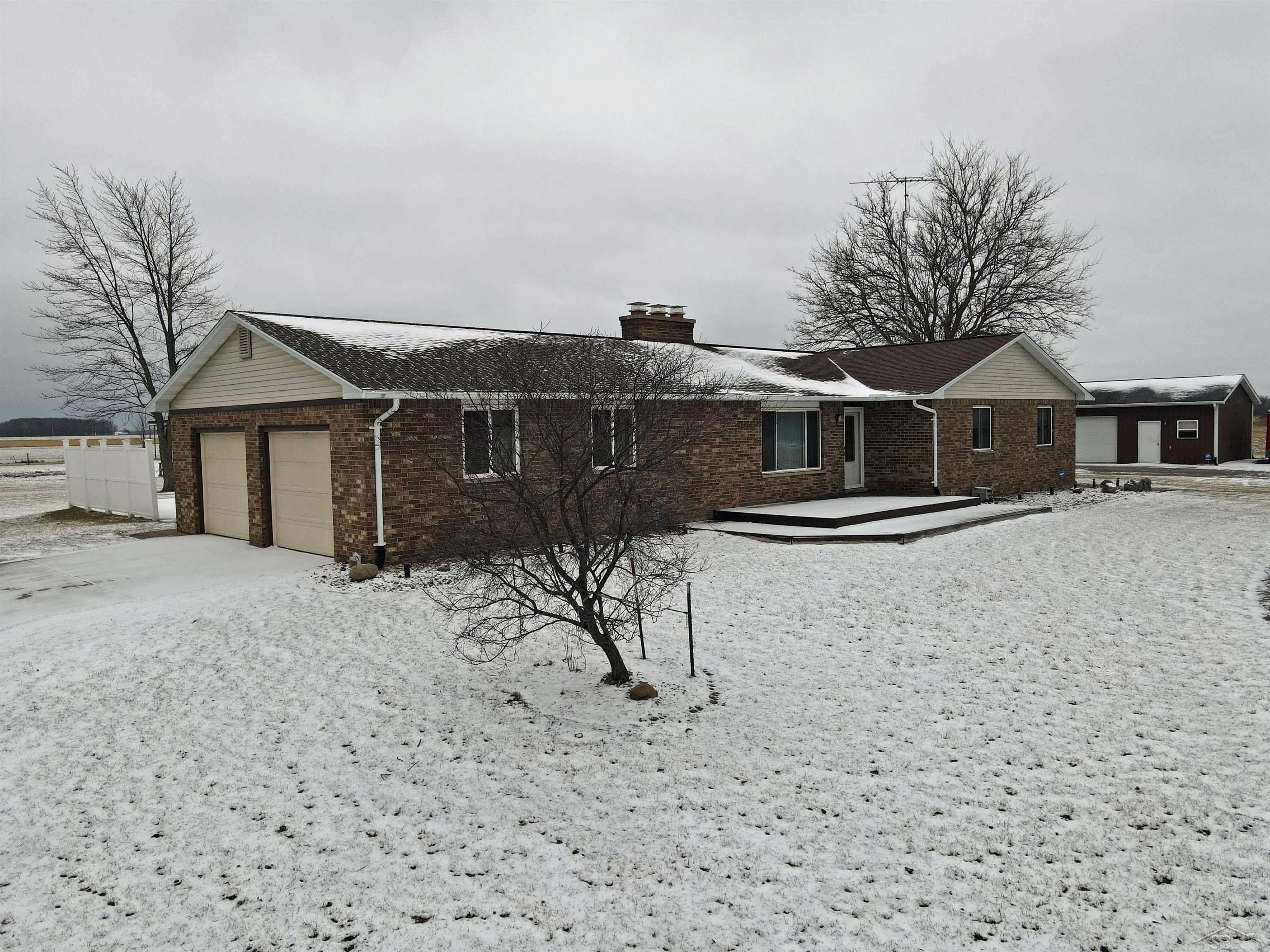 2784 North Ridge Road Chesaning, MI 48616 - Photo 2 of 52