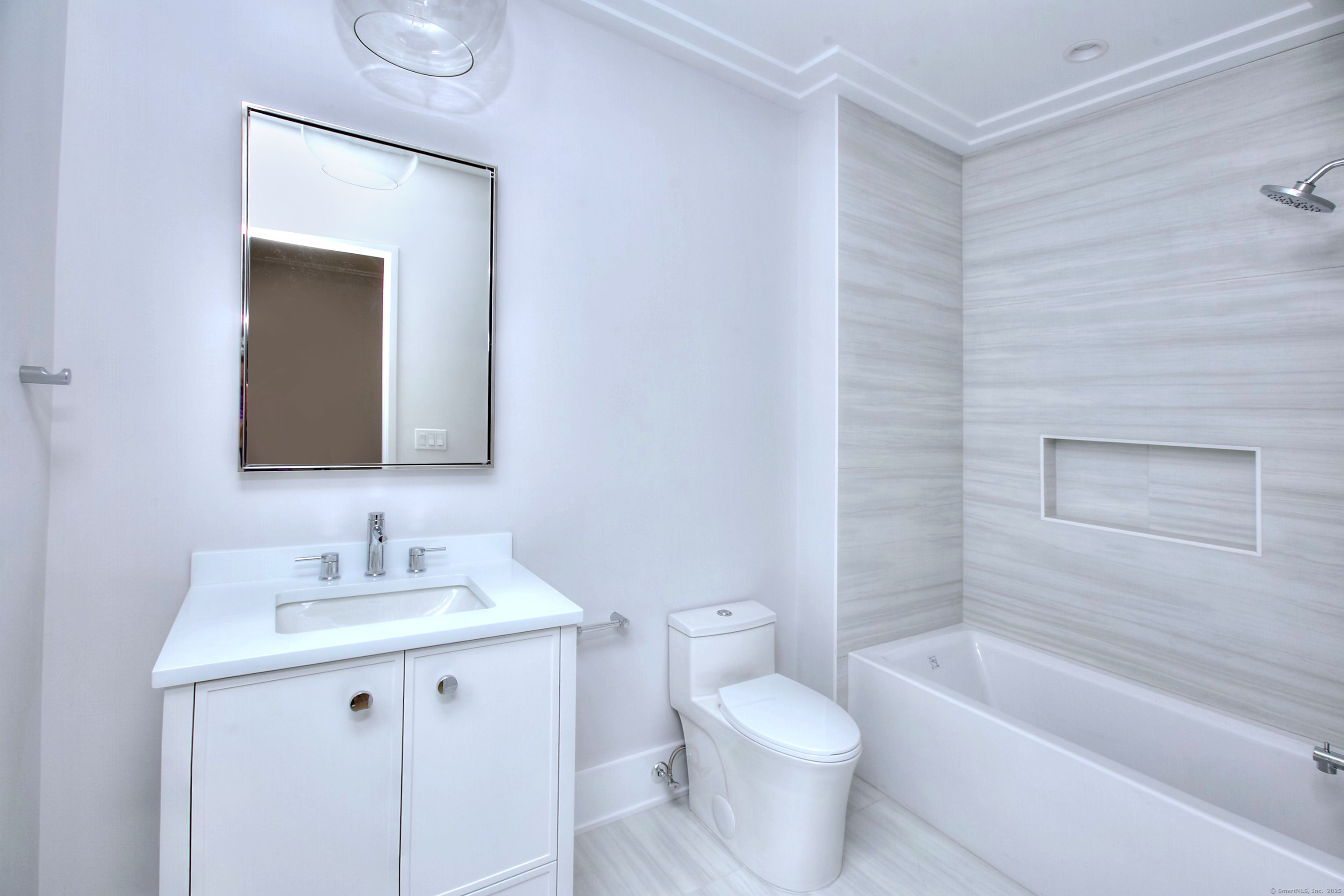 3 Hubbel's Lane Westport, CT 06880 - Photo 24 of 40 And this bathroom has a tub.