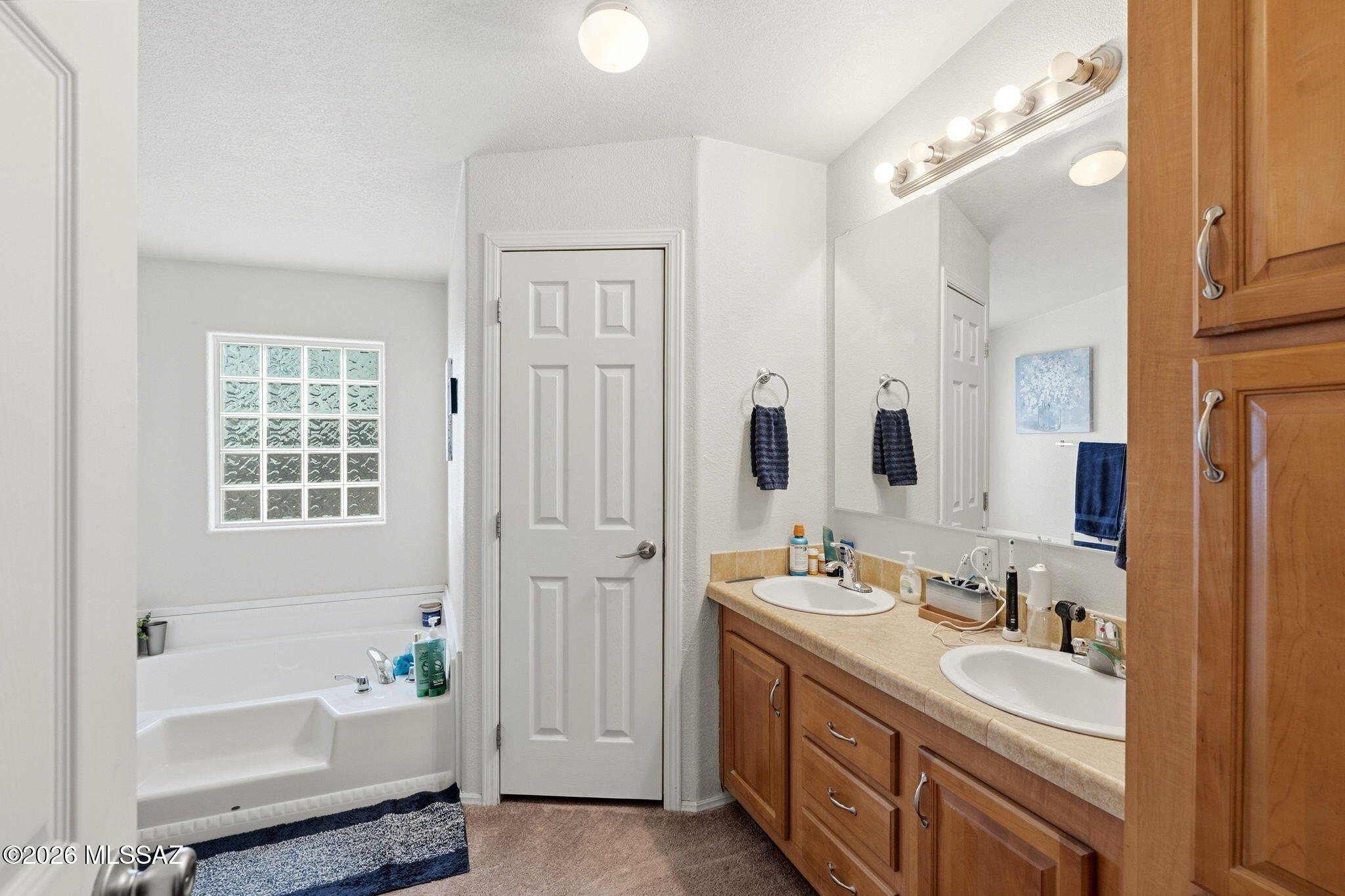 16742 West Moore Road Marana, AZ 85653 - Photo 43 of 47 2nd Home: Primary Bathroom