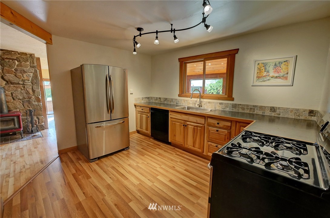 728 Twisp River Road Twisp, WA 98856 - Photo 11 of 25 Gallery Image 11