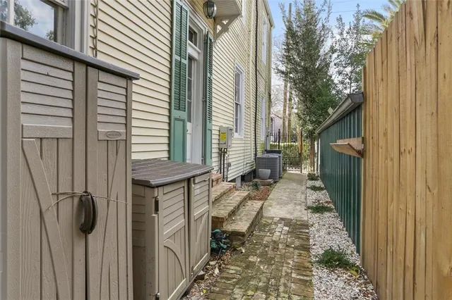 $500,000 | 1125 Amelia Street, Unit 1125, New Orleans, LA 70115