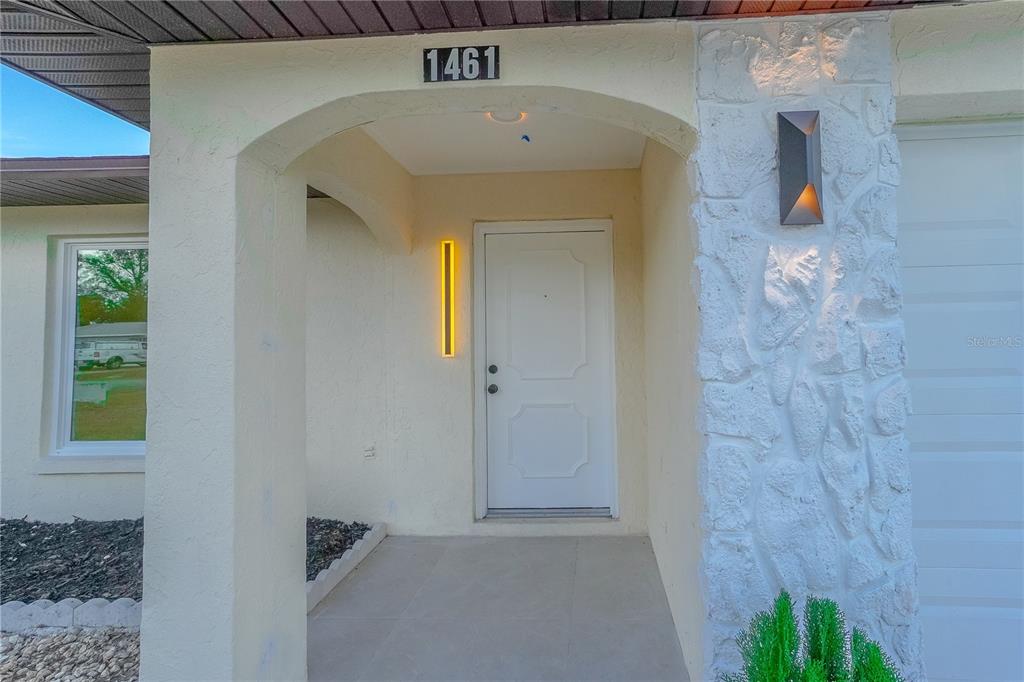 1461 Royal Road Venice, FL 34293 - Photo 5 of 68