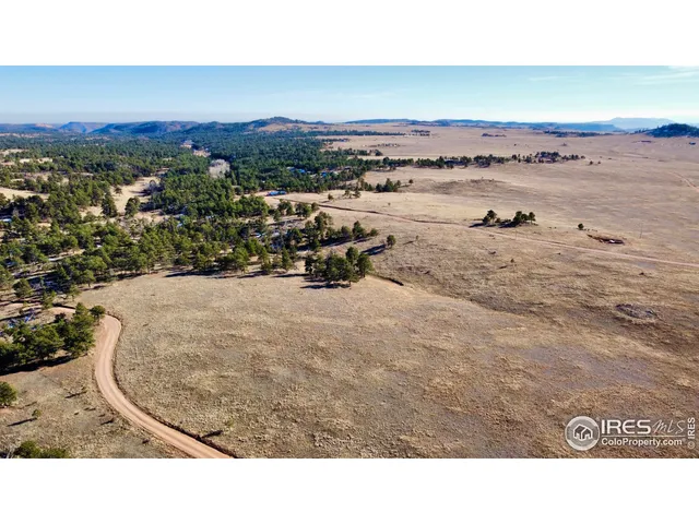 a view of outdoor space and city view