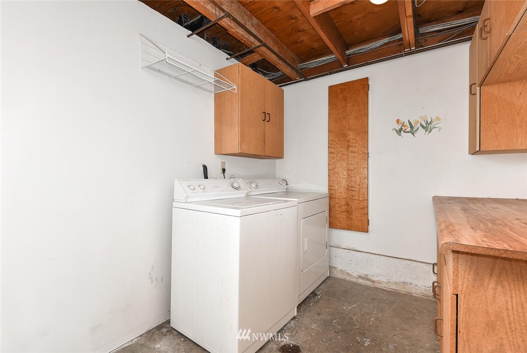 4309 Northeast 17th Street Renton, WA 98059 - Photo 20 of 25