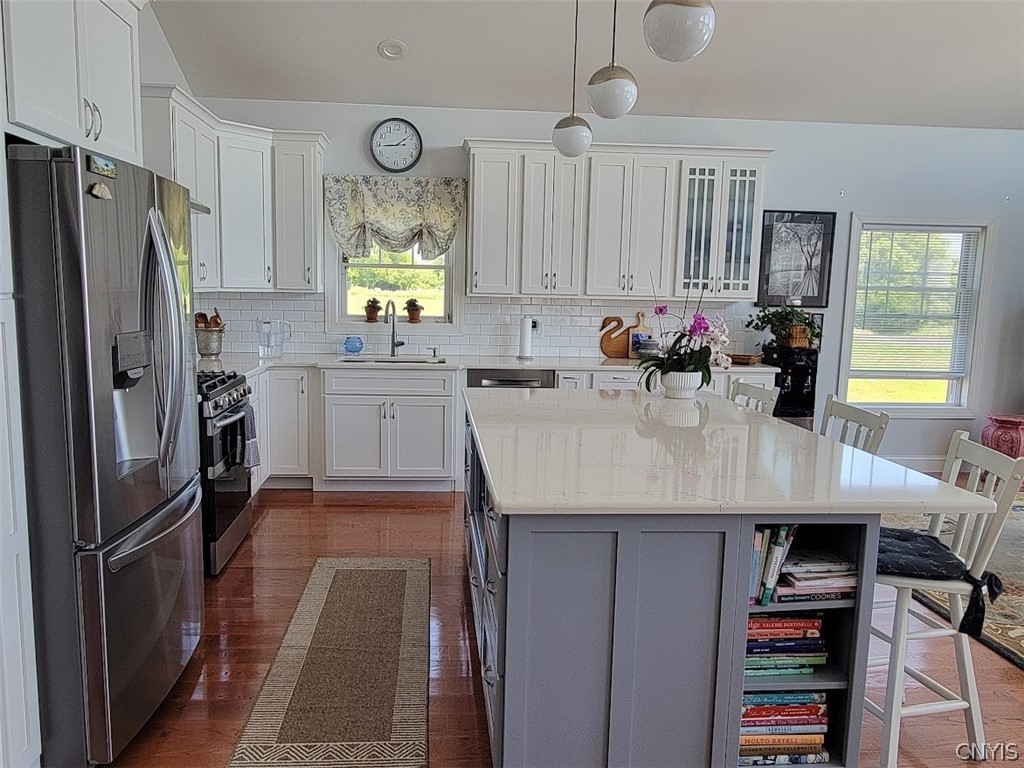 28253 Stony Point Road Cape Vincent, NY 13618 - Photo 16 of 49
