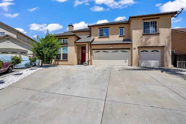 $545,000 | 1165 Walnut Creek Drive, Newman, CA 95360