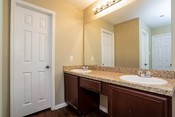 $1,799 | 13433 Raintree Drive, Montgomery, TX 77356