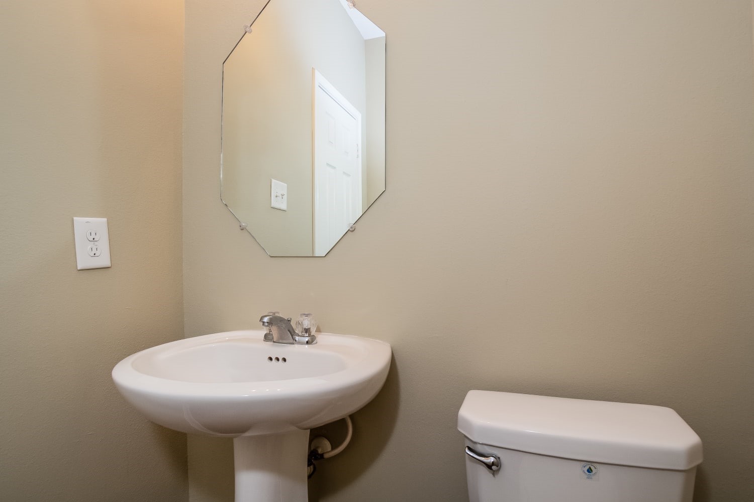 13433 Raintree Drive Montgomery, TX 77356 - Photo 16 of 18