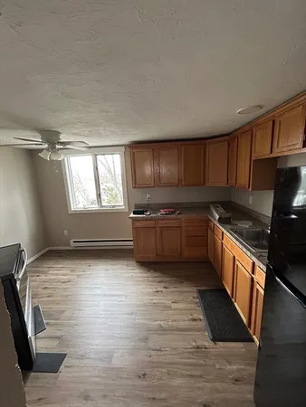 $1,800 | 27 Nelson Street, Unit 2, Webster, MA 01570