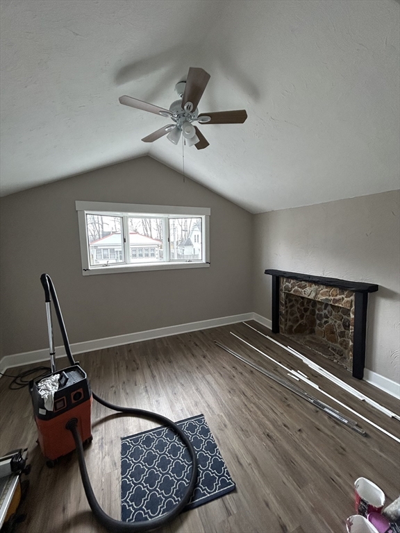 27 Nelson Street, Unit 2 Webster, MA 01570 - Photo 4 of 8