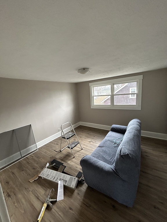 27 Nelson Street, Unit 2 Webster, MA 01570 - Photo 6 of 8