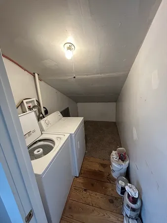 $1,800 | 27 Nelson Street, Unit 2, Webster, MA 01570