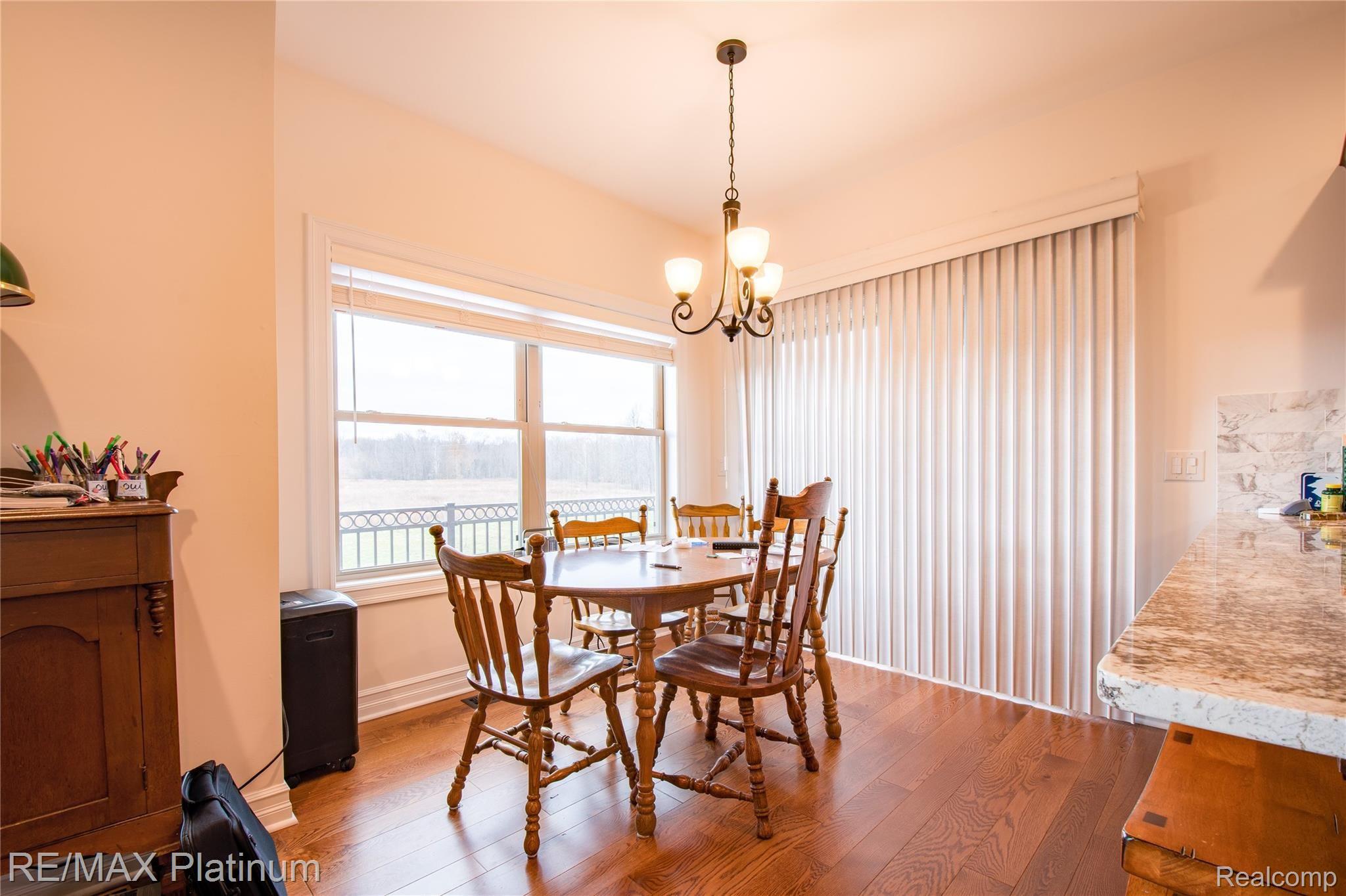 11195 Halsey Road Grand Blanc, MI 48439 - Photo 18 of 55 11195 Halsey HDR15.jpg
