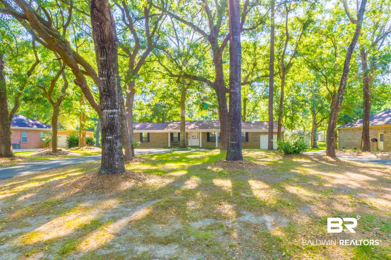 10110 Willis Road Foley, AL 36535 - Photo 2 of 22