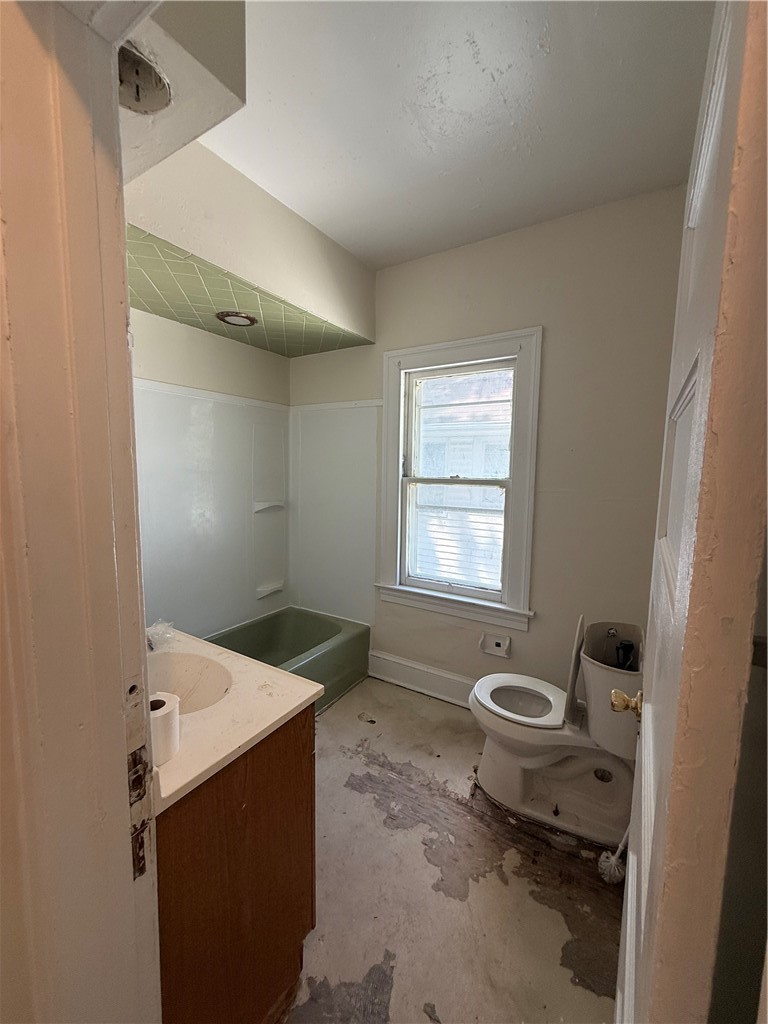 143 Raeburn Avenue Rochester, NY 14619 - Photo 11 of 17
