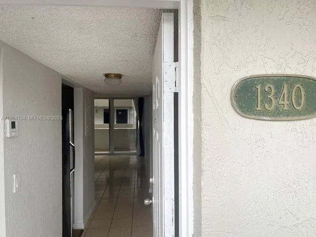 a view of livingroom