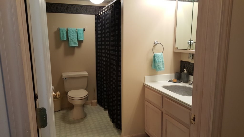 5791 Penn Lock Colony Road Interlochen, MI 49643 - Photo 14 of 17 1830965-13.JPG