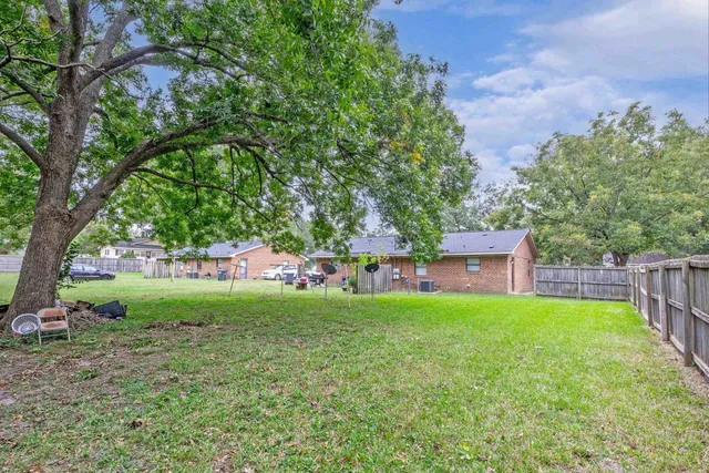 $1,200 | 804 West Anderson Street, Selma, NC 27576