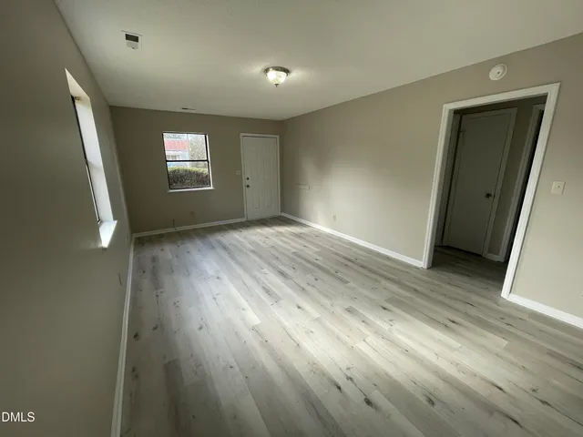 $1,175 | 804 West Anderson Street, Selma, NC 27576