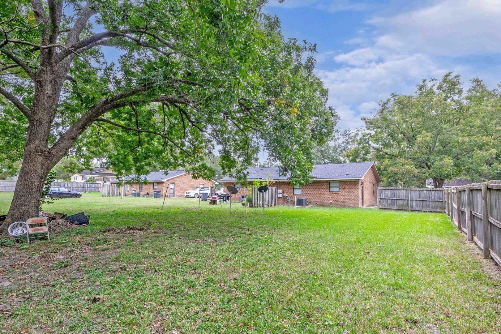 804 West Anderson Street Selma, NC 27576 - Photo 9 of 9 Photo #3