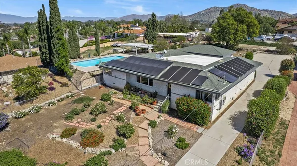 $985,000 | 1951 Valley View Avenue, Norco, CA 92860