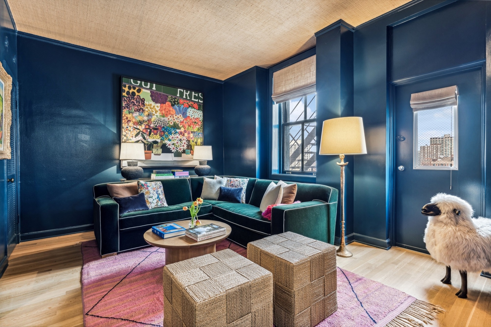 3100 North Sheridan Road, Unit 14B Chicago, IL 60657 - Photo 31 of 50 a living room with furniture and a flat screen tv