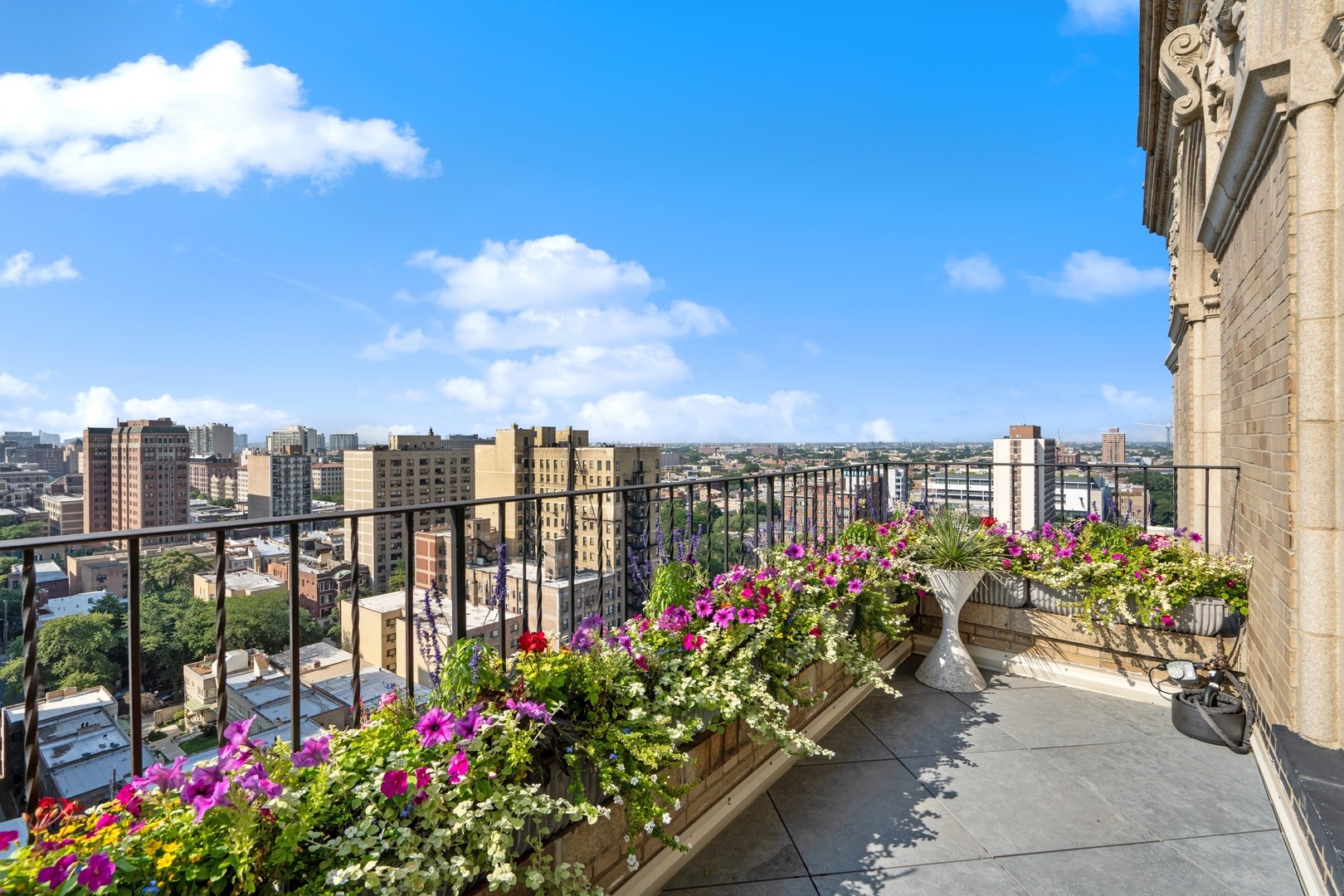 3100 North Sheridan Road, Unit 14B Chicago, IL 60657 - Photo 39 of 50 a view of a city with tall buildings
