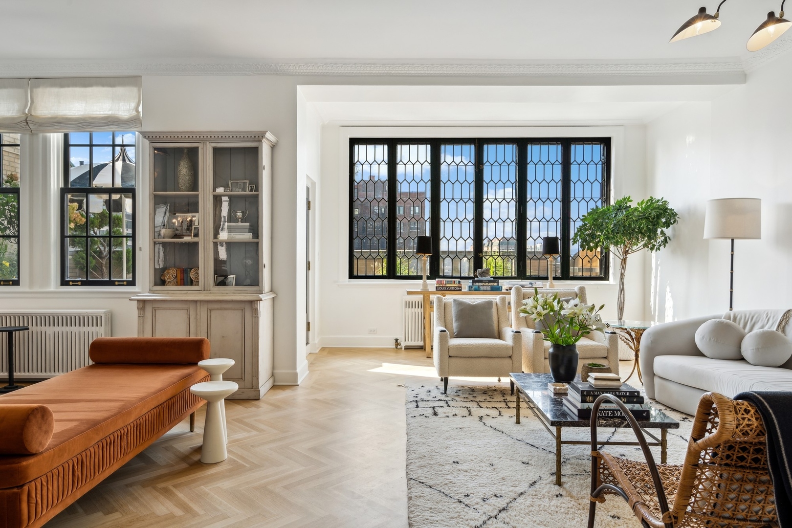 3100 North Sheridan Road, Unit 14B Chicago, IL 60657 - Photo 5 of 50 a living room with furniture and a large window