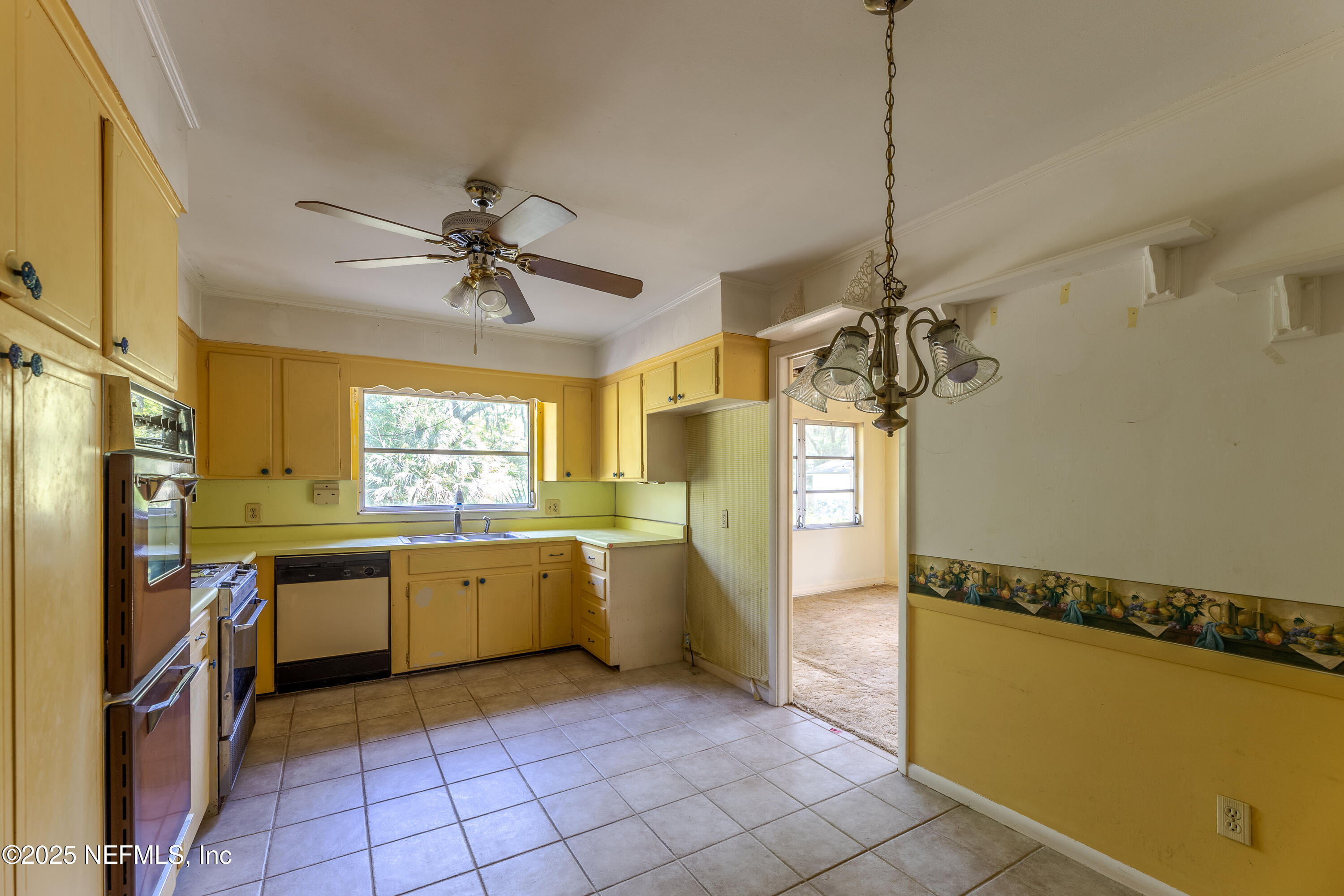 1811 Mills Road Jacksonville, FL 32216 - Photo 13 of 30 1811-19