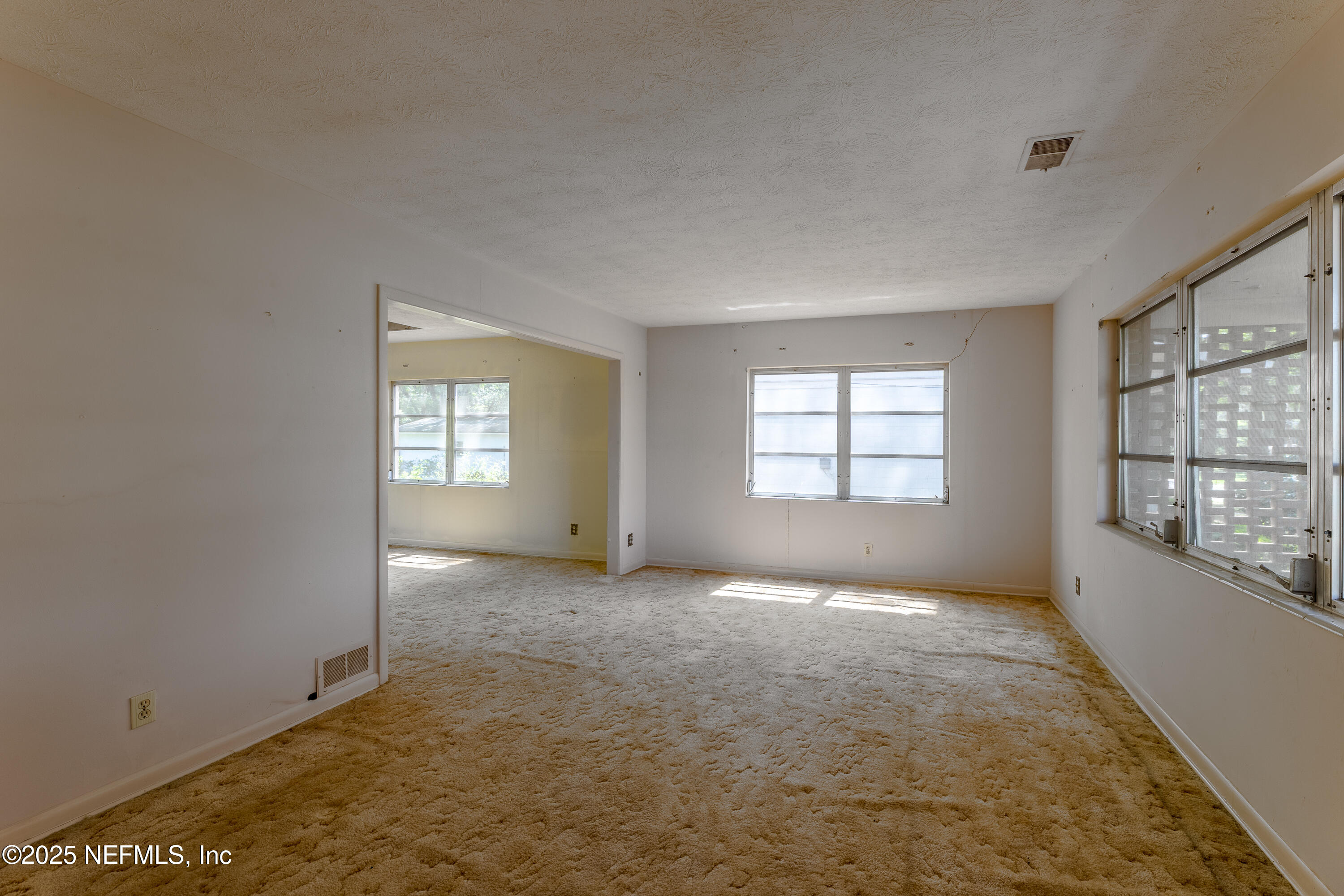 1811 Mills Road Jacksonville, FL 32216 - Photo 8 of 30 1811-14