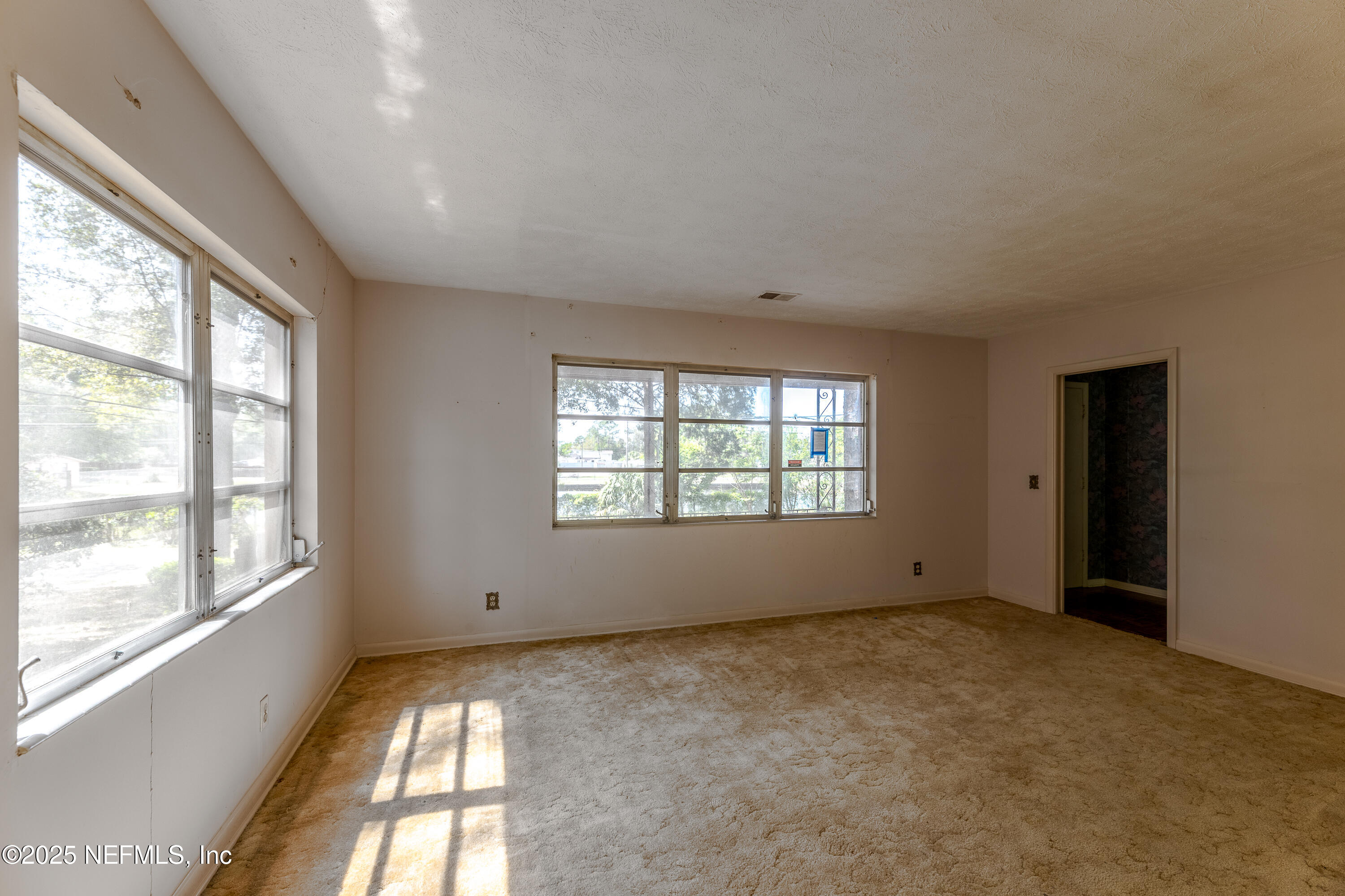 1811 Mills Road Jacksonville, FL 32216 - Photo 9 of 30 1811-15