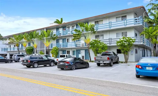 $325,000 | 1535 Southeast 15th Street, Unit 109, Fort Lauderdale, FL 33316