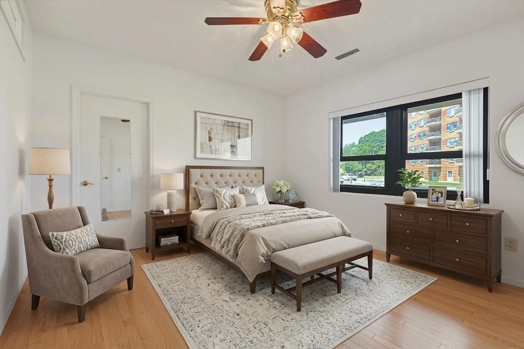 1 Seal Harbor Road, Unit 116 Winthrop, MA 02152 - Photo 4 of 38