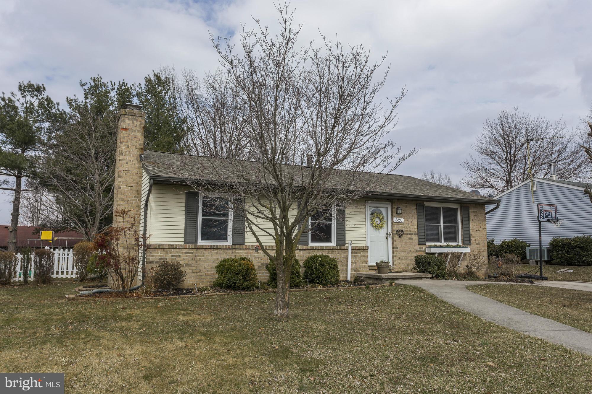 820 Uniontown Road Westminster, MD 21158 - Photo 1 of 25 Exterior (Front)