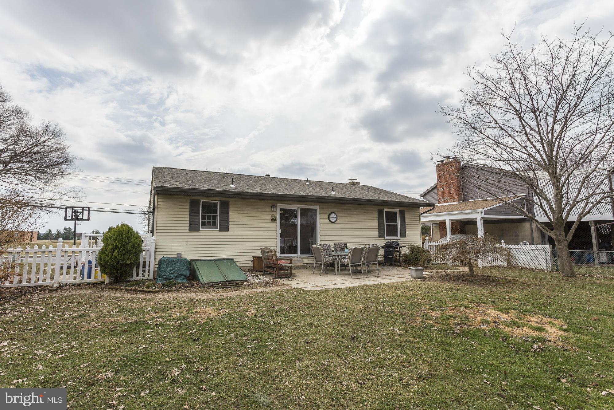 820 Uniontown Road Westminster, MD 21158 - Photo 23 of 25 Exterior (Rear)
