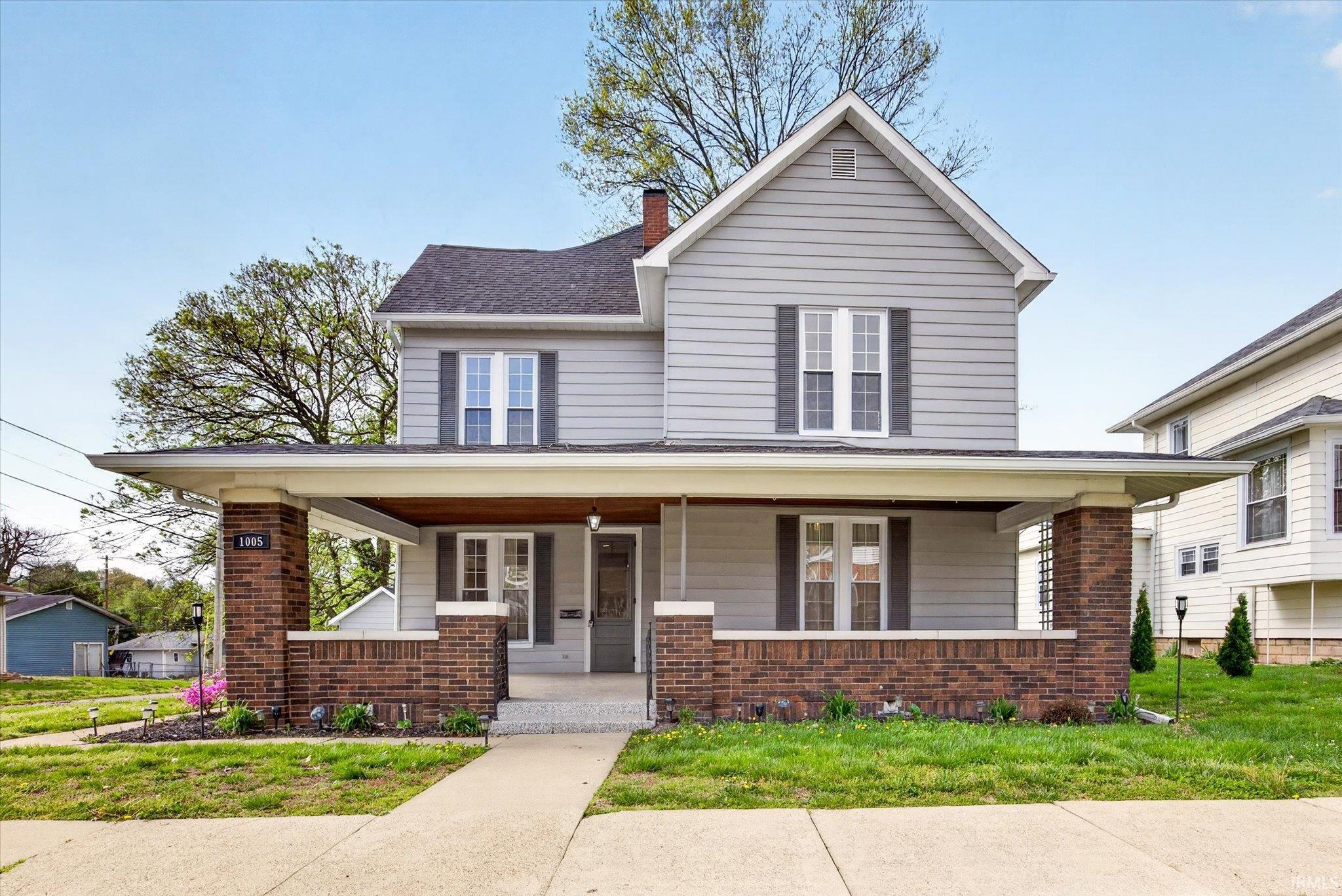 1005 East Walnut Street Washington, IN 47501 - Photo 1 of 31