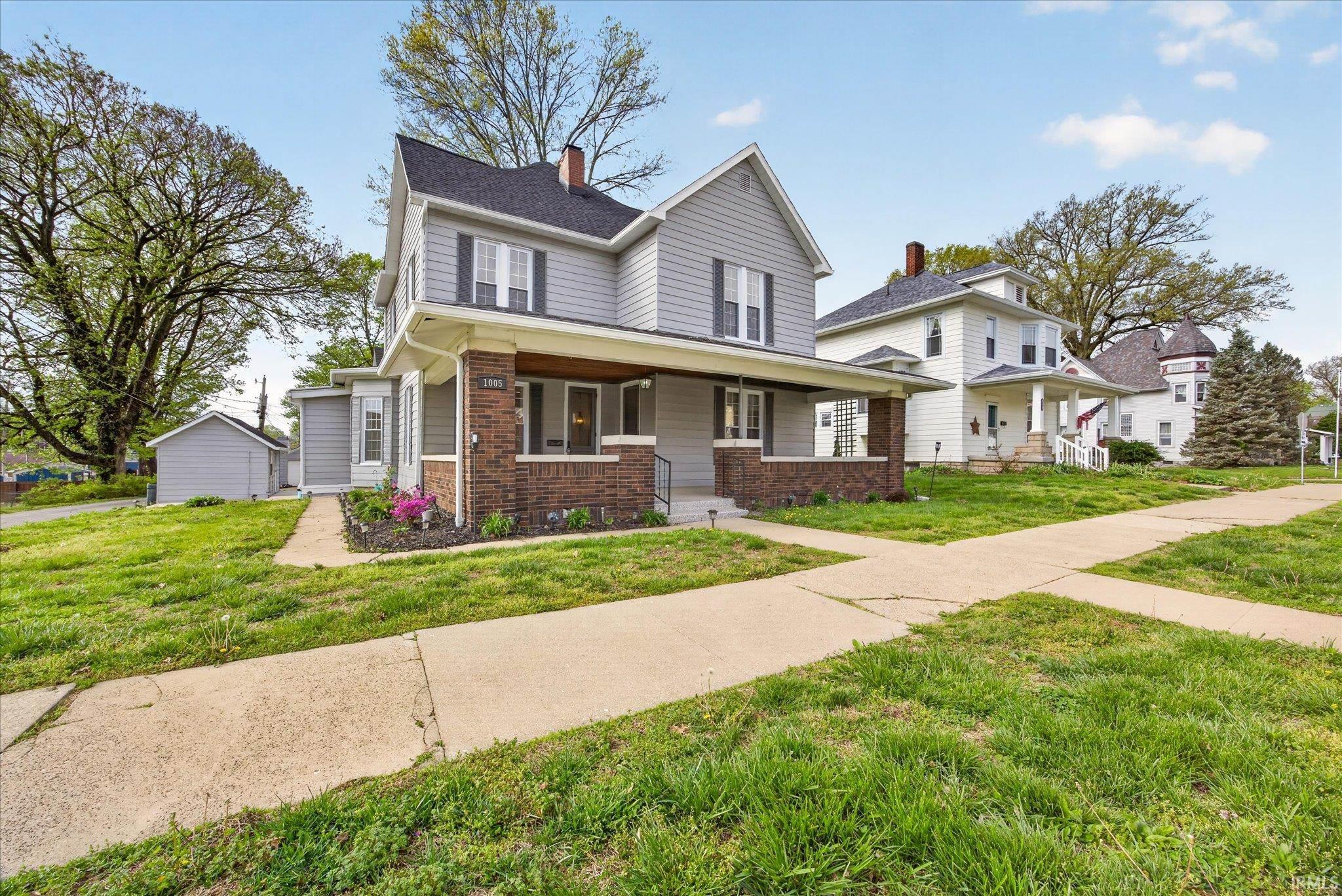 1005 East Walnut Street Washington, IN 47501 - Photo 3 of 31