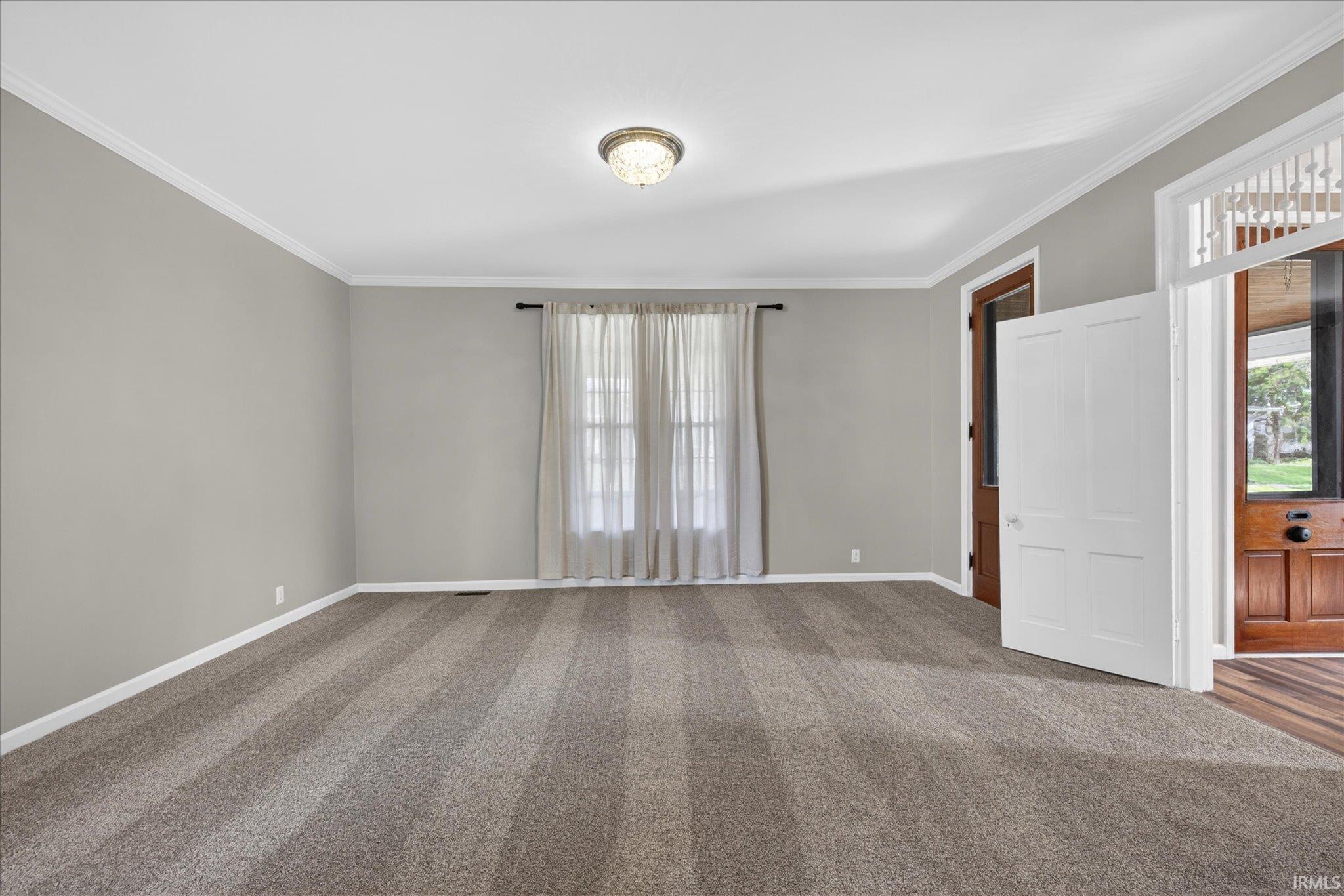 1005 East Walnut Street Washington, IN 47501 - Photo 9 of 31