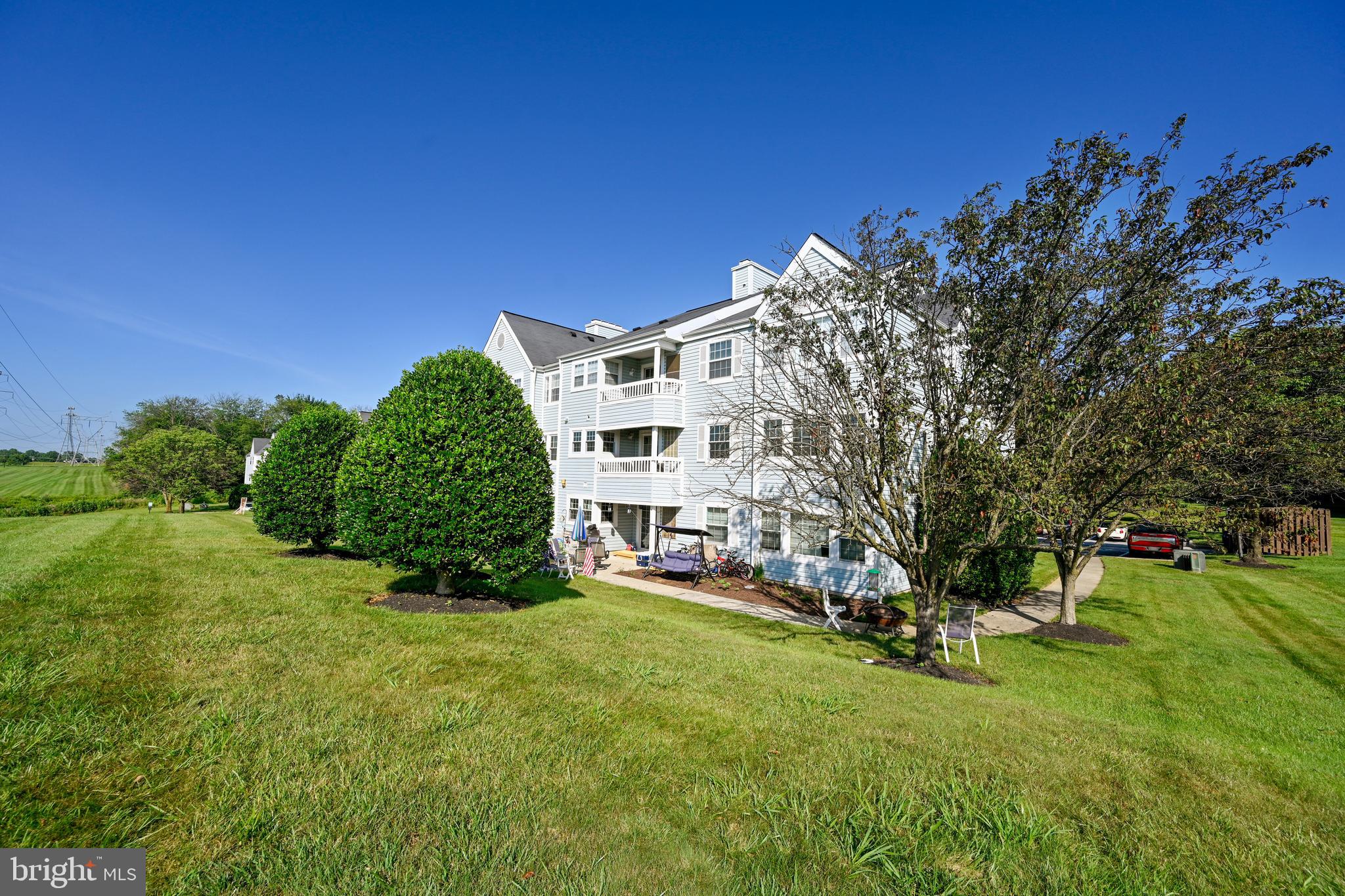 8341 Montgomery Run Road, Unit J Ellicott City, MD 21043 - Photo 3 of 39 Gallery Image 3