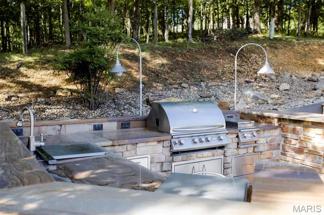 $645,000 | 11 Dumaine Street, Cape Girardeau, MO 63701