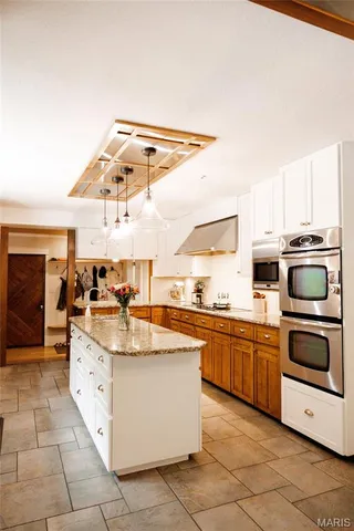 $645,000 | 11 Dumaine Street, Cape Girardeau, MO 63701