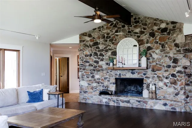 $645,000 | 11 Dumaine Street, Cape Girardeau, MO 63701