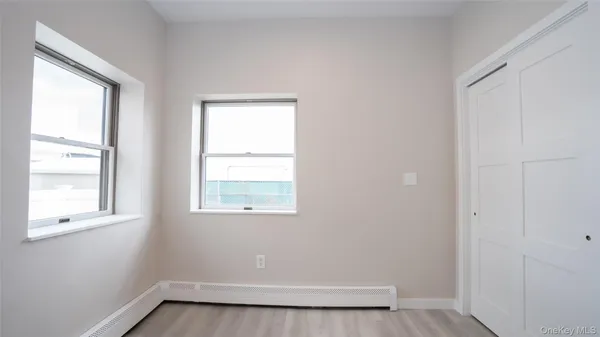 $3,950 | 4001 Broadway, Island Park, NY 11558