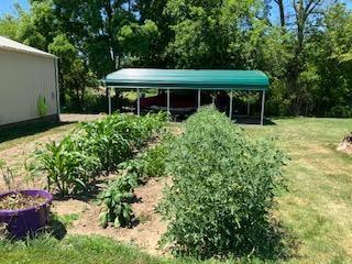 18989 Ringgold Southern Road Circleville, OH 43113 - Photo 4 of 17 Garden