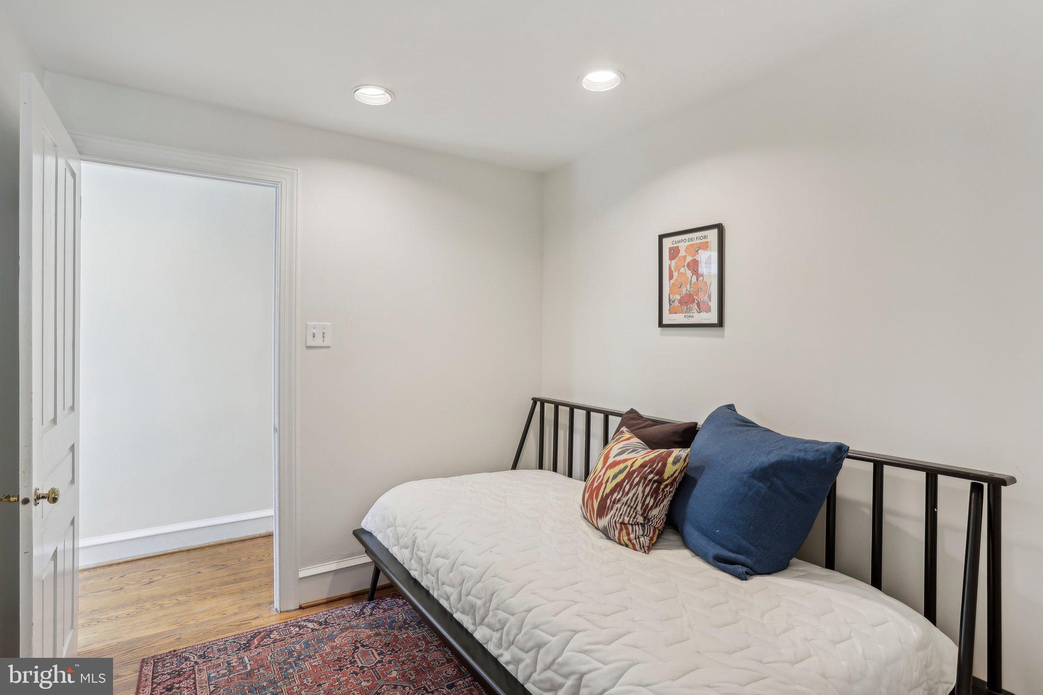 102 West Gravers Lane Philadelphia, PA 19118 - Photo 29 of 51